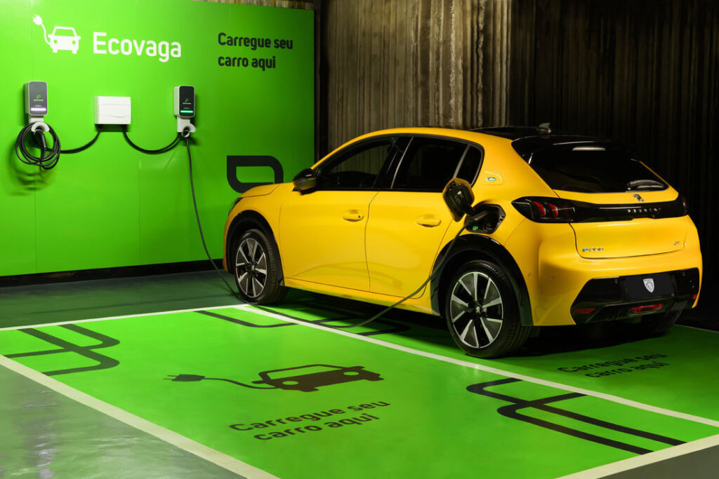 Peugeot elétrico da Stellantis: o futuro está chegando