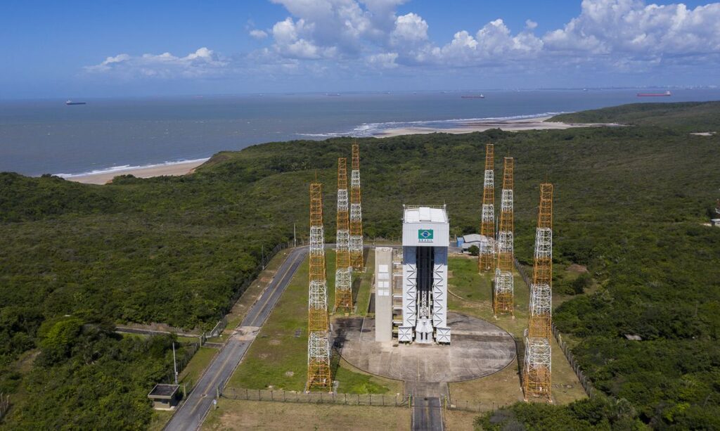 Centro de Lançamento de Alcântara é a denominação da segunda base de lançamento de foguetes da Força Aérea Brasileira