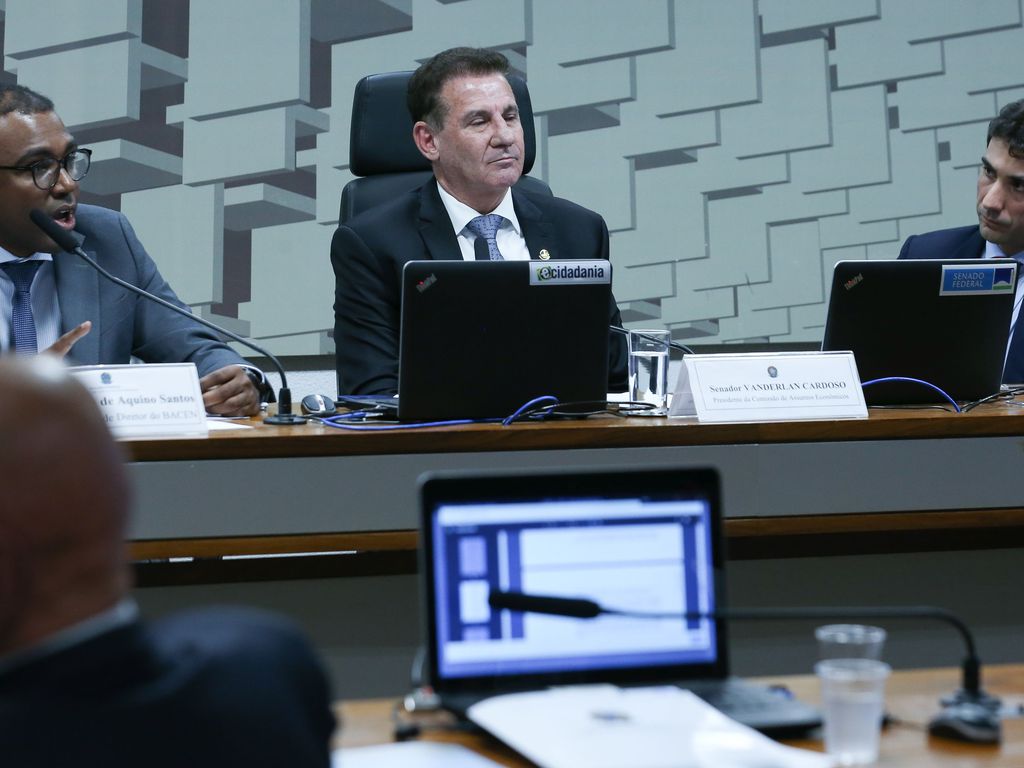 Brasília (DF) 07/07/2023  Sabatina dos economistas Gabriel Muricca Galípolo (D) e Ailton de Aquino Santos (E), na comissão de Assuntos Econômicos (CAE) do Senado. Foto Lula Marques/ Agência Brasil.