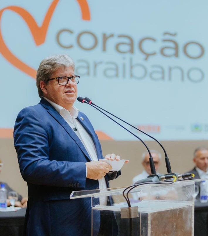 O presidente do Consórcio Nordeste e governador da Paraíba, João Azevedo (PSB). Foto: Governo da Paraíba. 