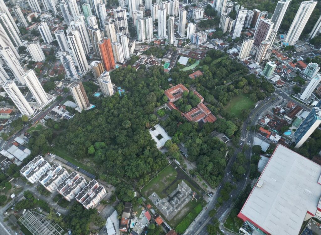 O Parque da Tamarineira ficará localizado nas proximidades das avenidas Norte, Rosa e Silva e da Rua Cônego Barata. Foto: Marlon Diego/Prefeitura do Recife. 