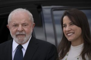 Presidente Luiz Inácio Lula da Silva (PT) convidou a governadora Raquel Lyra (PSDB) para integrar a comitiva presidencial em Dubai, nos Emirados Árabes. Foto: Ricardo Stuckert/PR