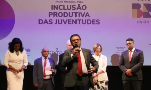 Ministro do Trabalho Luiz Marinho