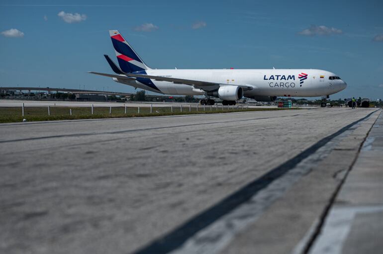 Boeing 767-300F Latam Cargo