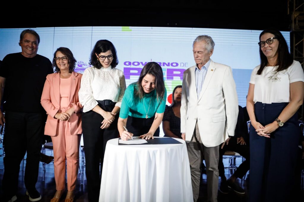 Raquel Lyra lança o programa Qualifica PE