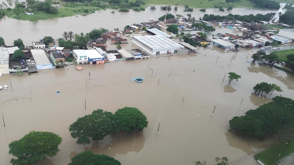 A Bahia teve 51 municípios alagados nas enchentes de 2022
