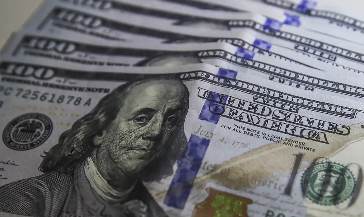 dólar notas moeda déficit contas externas Banco Central