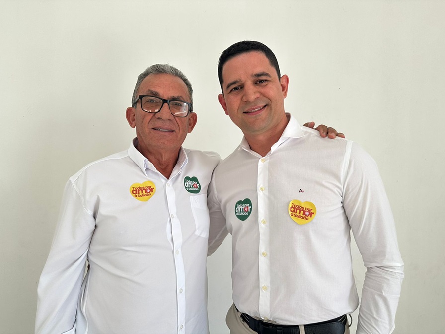 Mayco da Farmácia será candidato único em Solidão e terá o apooi do prefeito Djalma da Padaria Foto: Blog Podacochar/Cortesia