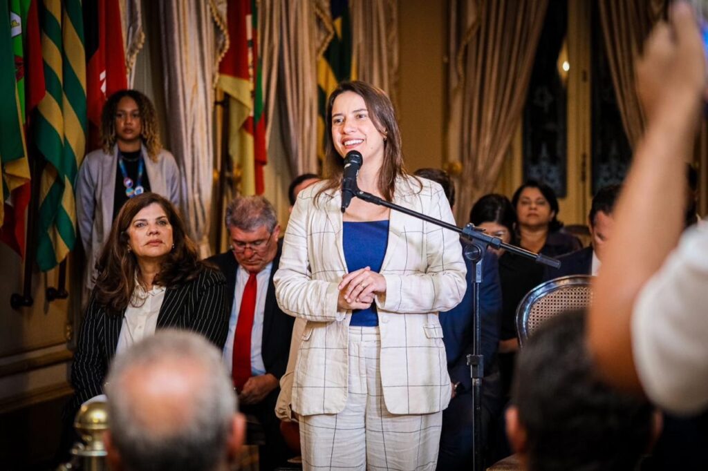 Governadora Raquel afirma que alunos serão selecionados para o Proupe através da nota do Enem Foto: Janaina Pepeu/Secom