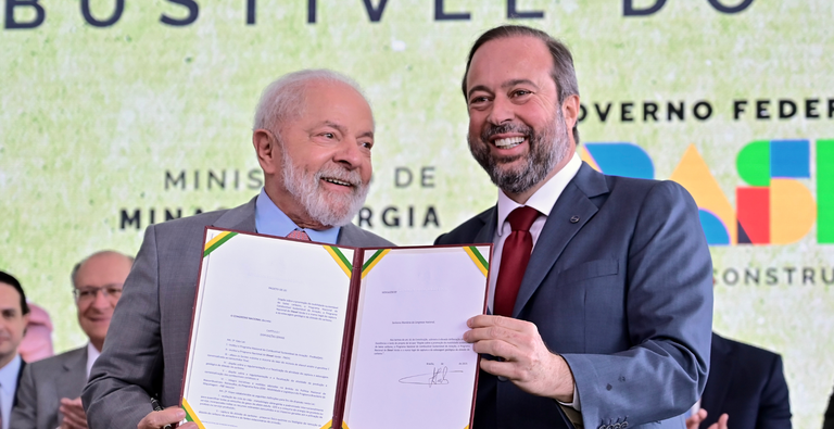 presidente Lula e ministro das Minas e Energia Alexandre Silveira combustível do futuro