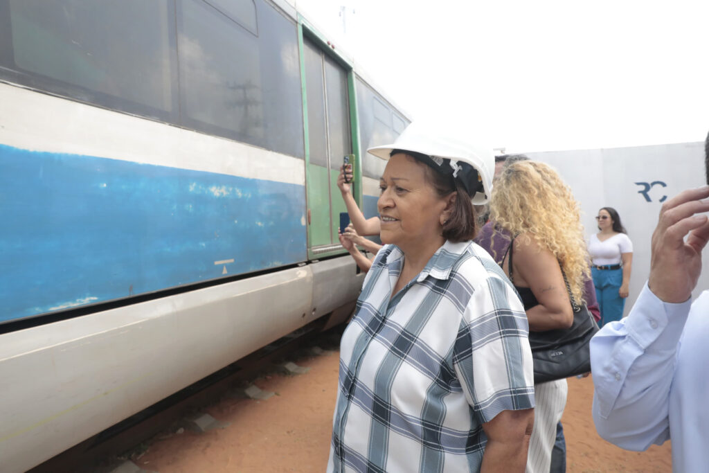 Trens urbanos de Natal governadora do Rio Grande do Norte Fátima Bezerra