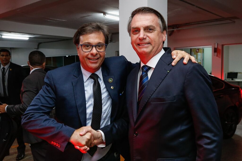 Bolsonaro fez um vídeo em que saiu em defesa de Gilson Machado e criticando Anderson Ferreira Foto: Divulgação