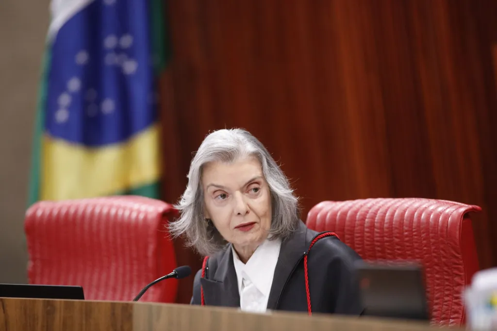 Ministra Cármen Lúcia