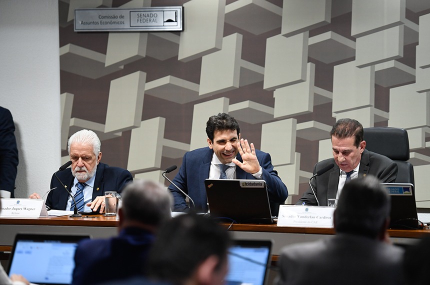 Senado aprova a indicação do economista Gabriel Galípolo para ser presidente do Banco Central