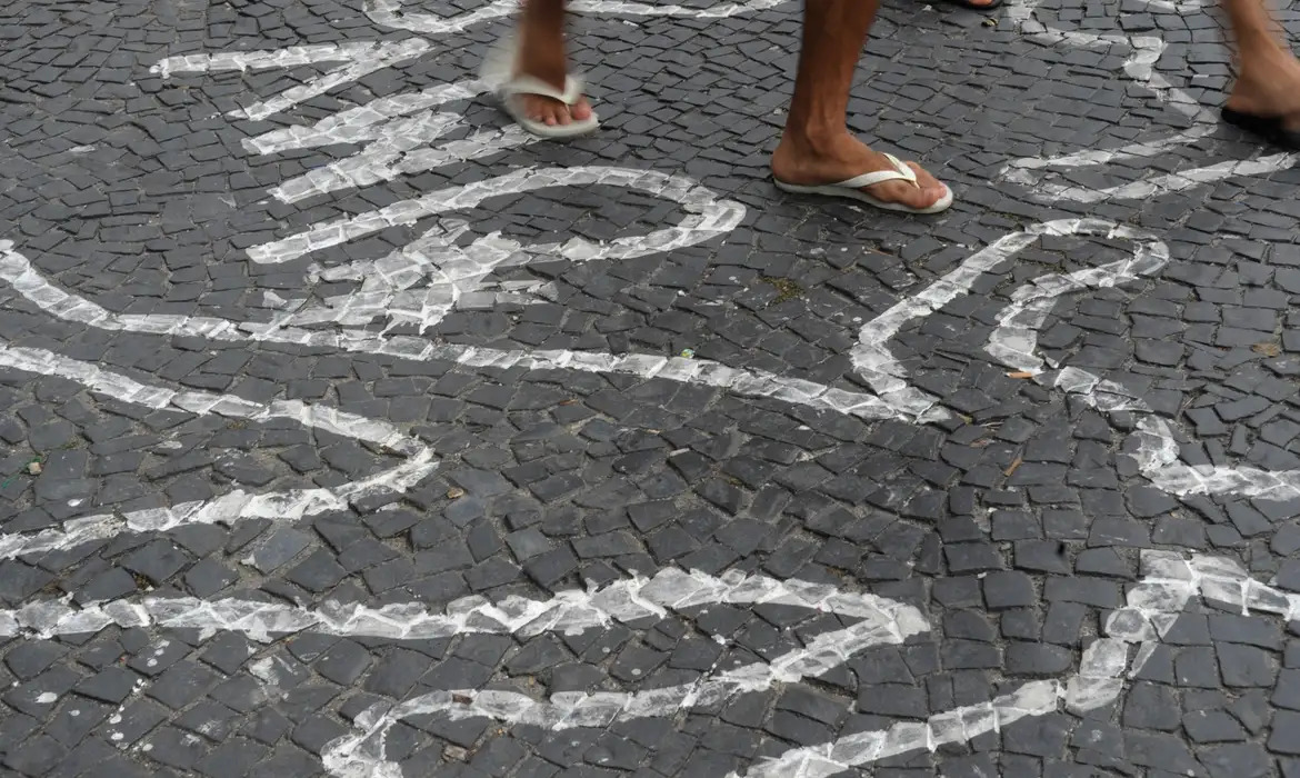 silhueta de corpos violência assassinato segurança pública