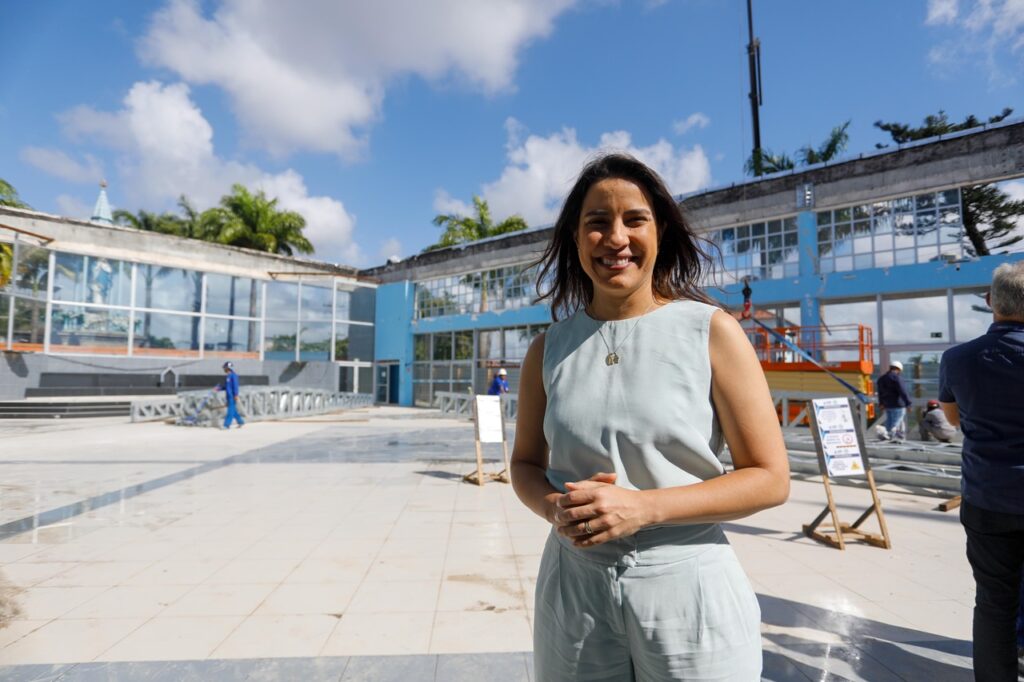 Governadora Raquel Lyra anunciou que a primeira parte da reconstrução do Santuário do Morro será entregue dia 27 Foto: Miva Filho/Secom