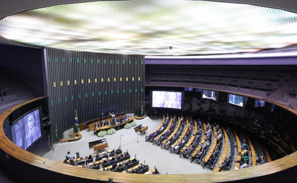O projeto do fim da jornada 6x1 precisa das assinatura de 171 deputados para tramitar na Câmara Foto Bruno Spada Câmara dos Deputados