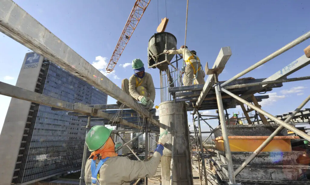 construção civil crescimento 2024 obras