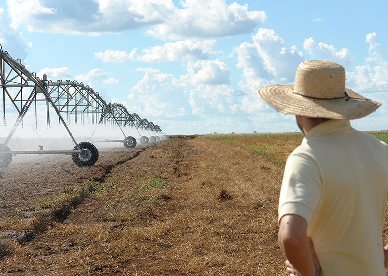 pivôs centrais de irrigação Oeste Baiano Embrapa