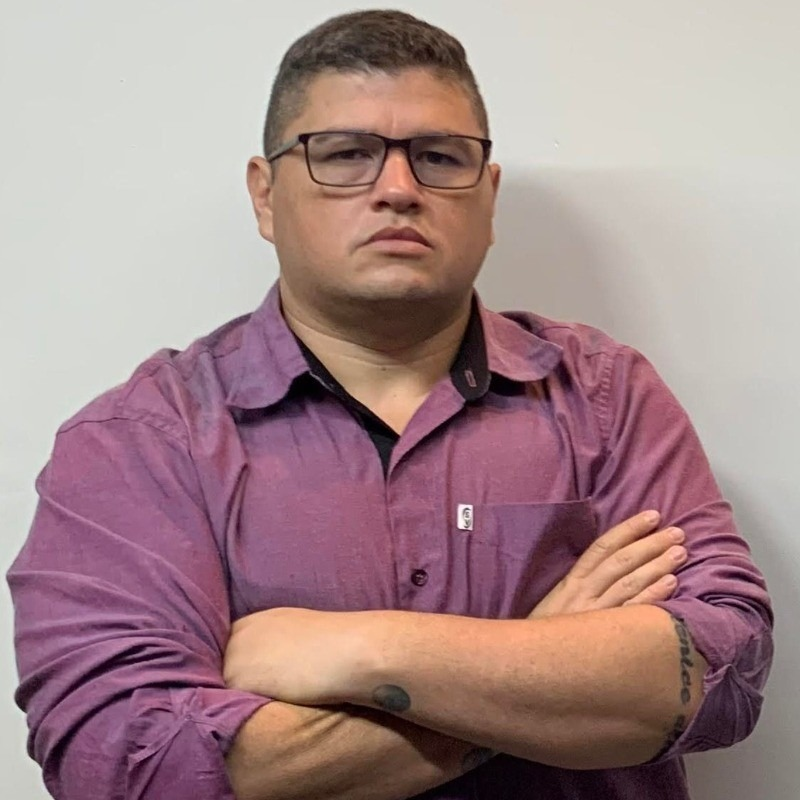 Para Éder Gondim, COO da empresa Blackbelt IT Solutions e CyberSensei, a limitação financeira é o principal obstáculo para empresas iniciantes, que não têm uma equipe jurídica para analisar contratos e atender às exigências da LGPD.