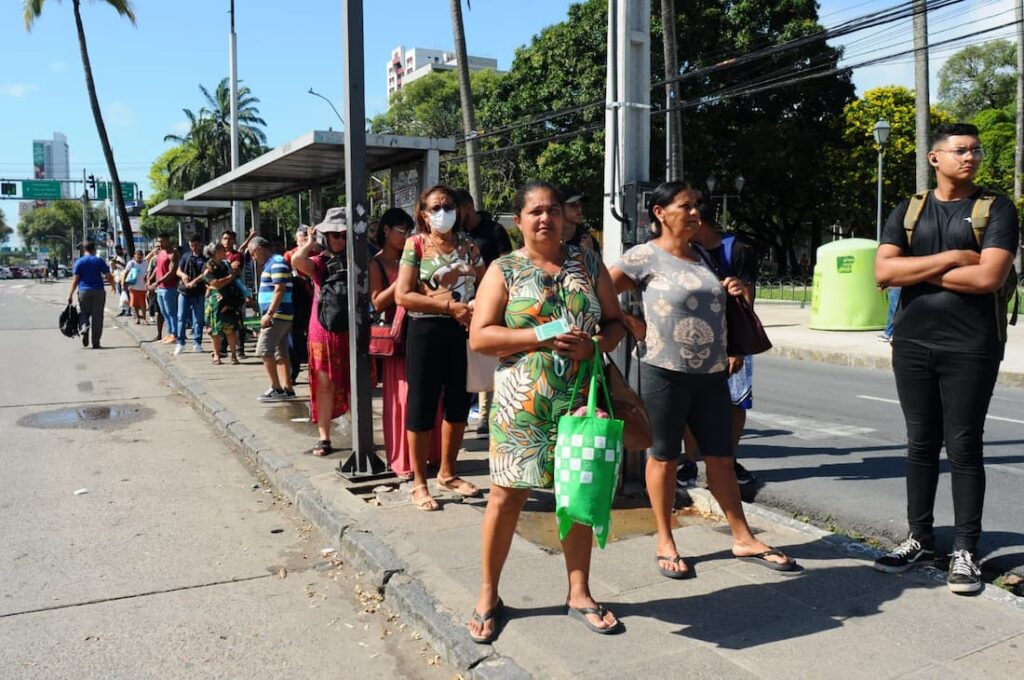 Greve de ônibus Grande Recife Urbana-PE