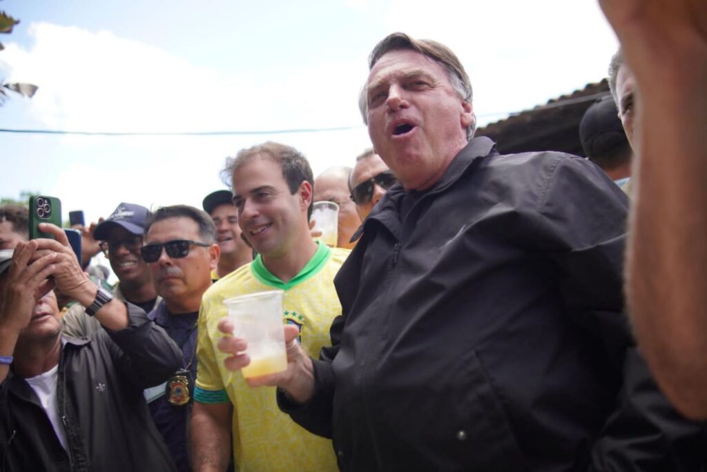 O ex-presidente Jair Bolsonaro chegou a Pernambuco seis dias depois de ter sido denunciado pela PGR Foto: Divulgação