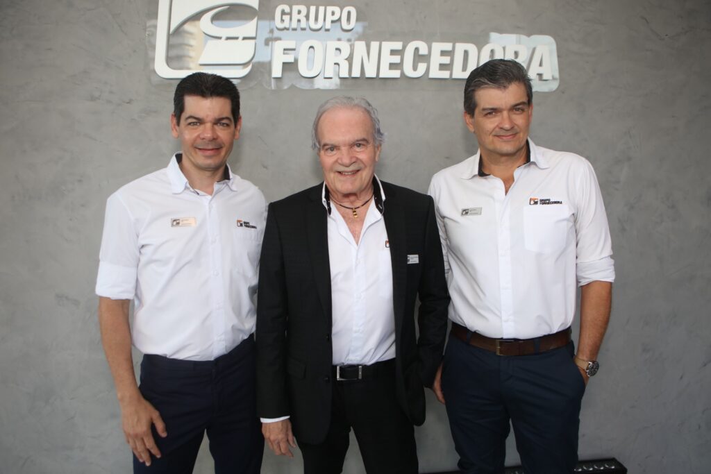 Grupo Fornecedora - Pablo Ribeiro, Nertan Ribeiro e André Ribeiro