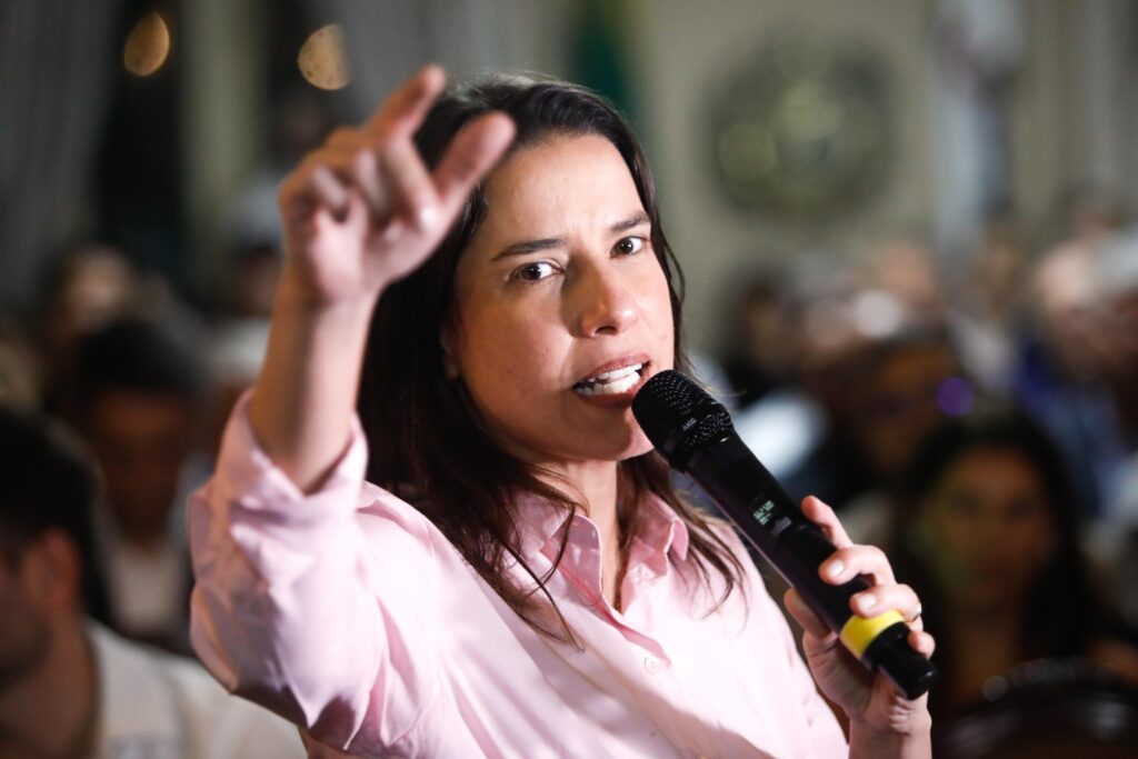 A governadora de Pernambuco, Raquel Lyra, trabalha em três frentes para reduzir o impacto do tarifaço dos EUA Foto: Hesíodo Góes/Secom