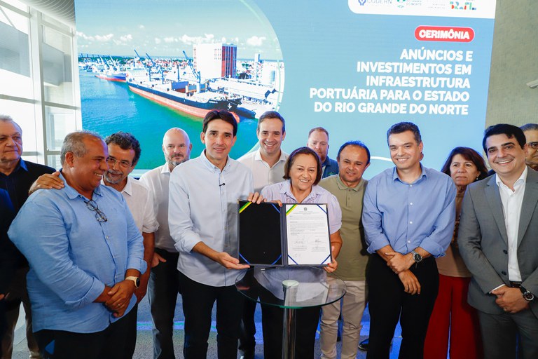 reforma do porto de Naral Silvio Costa Filho e Fátima Bezerra