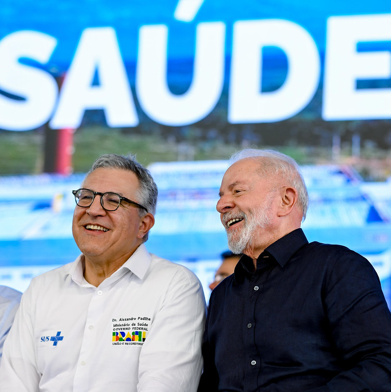 ministro da Saúde, Alexandre Padilha, e presidente Lula em Goiana, Pernambuco