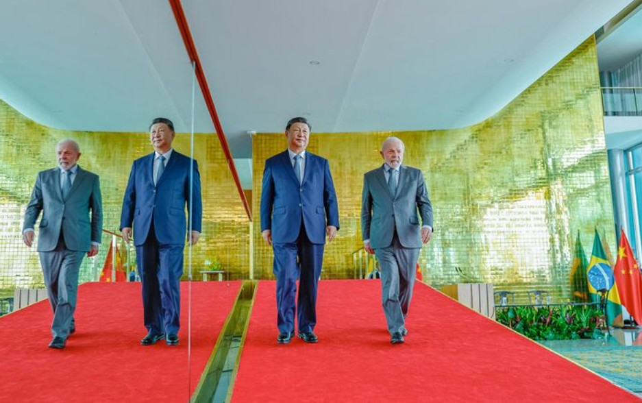 presidente chinês, Xi Jinping,e presidente Lula em Brasília
