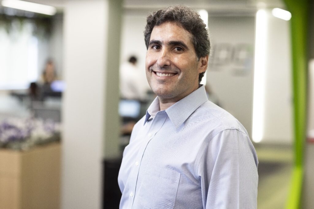 diretor executivo de operações da Log