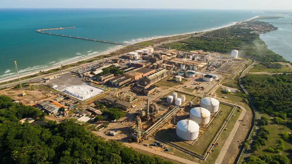 Braskem notifica Algas sobre fim da produção de cloro-soda em Maceió - Unidade da Braskem em Maceió no bairro do Pontal da Barra