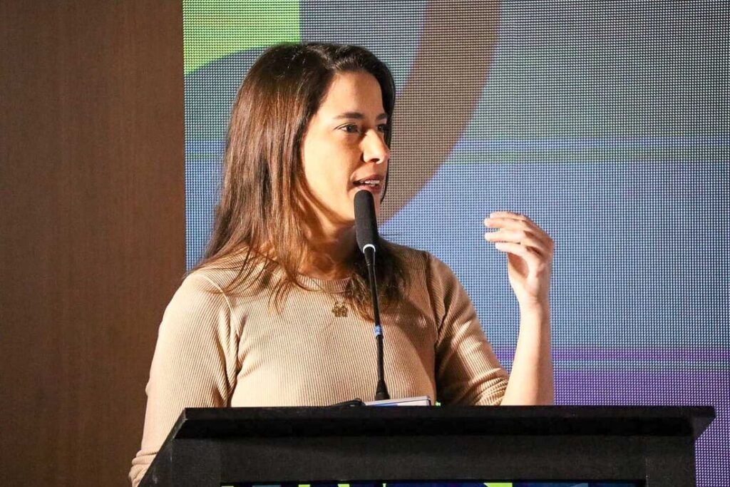 Raquel Lyra governadora de Pernambuco saneamento