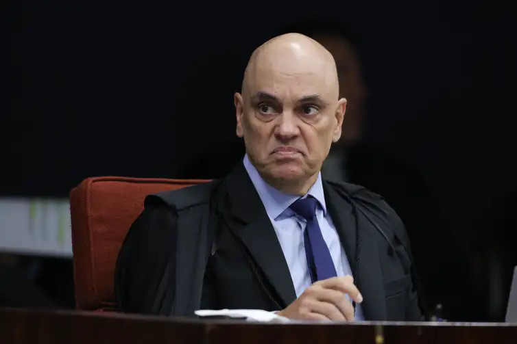 Fabio Rodrigues-Pozzebom/ Agência Brasil O ministro relator Alexandre de Moraes no segundo dia de sessão do STF do julgamento dos primeiros oito réus da trama golpista Foto: Fabio Rodrigues-Pozzebom/ Agência Brasil
