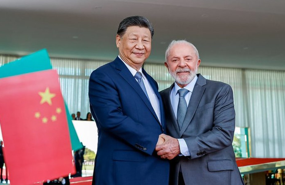 relações comerciais China Brasil presidente Xi Jiping e presidente Lula investimentos chineses