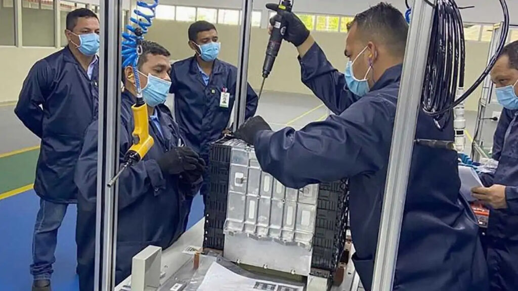 BYD fábrica de baterias Manaus