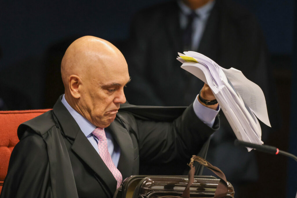 STF ministro Alexandre de Moraes julgamento trama golpista