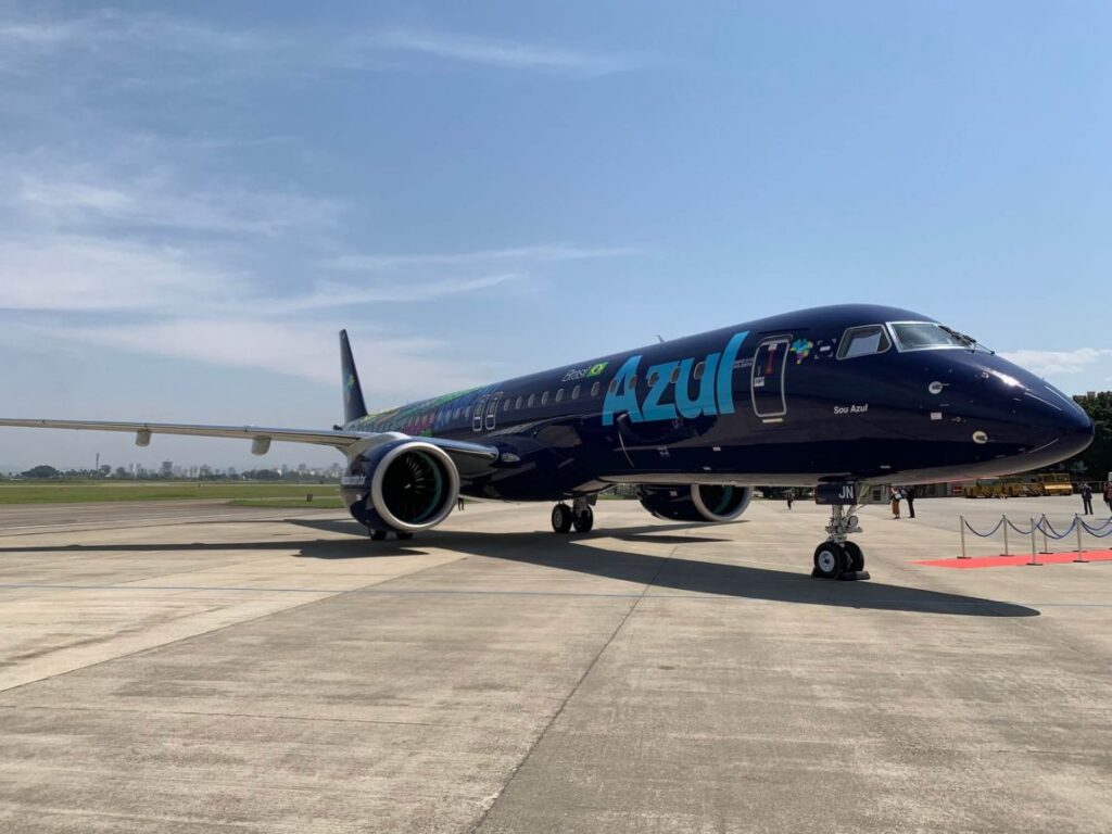 modelo Embraer 195-E2 da Azul Linhas Aéreas vai fazer o voo Recife-Petrolina