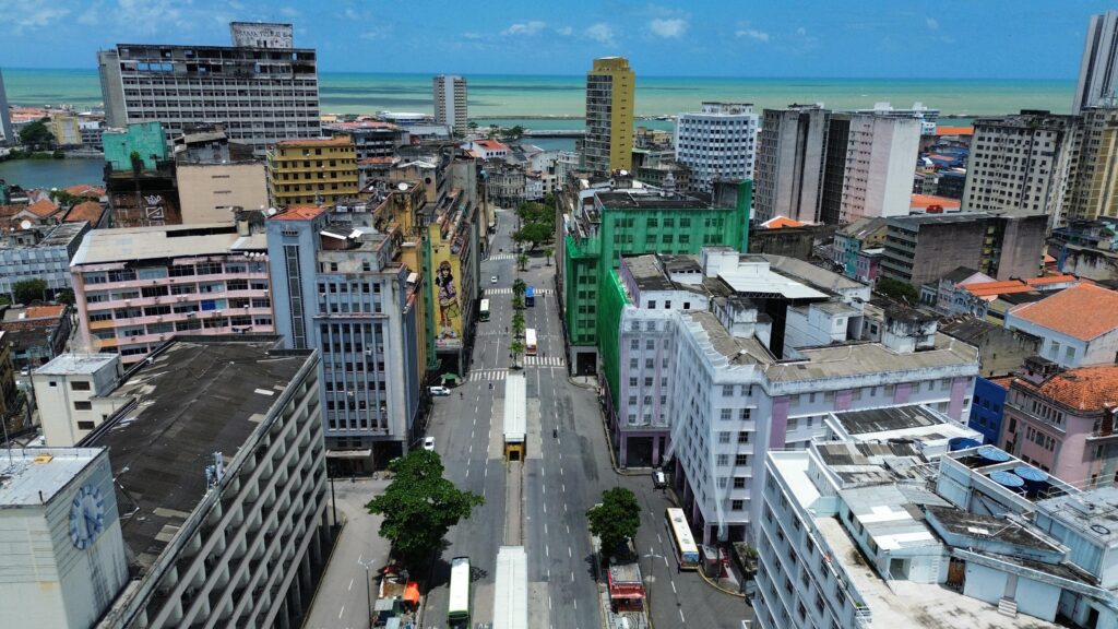 Legislação moderniza normas urbanísticas, amplia áreas de preservação e cria 16 novas ZEIS Foto: Renê Batista/Prefeitura do Recife