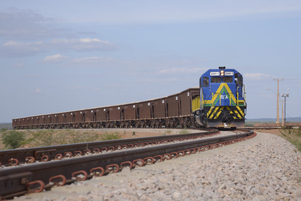 Primeiro trem da Transnordestina deve iniciar o transporte de cargas no dia 23 de outubro entre Bela Vista (PI) e Iguatu (CE) - Foto: Divulgação