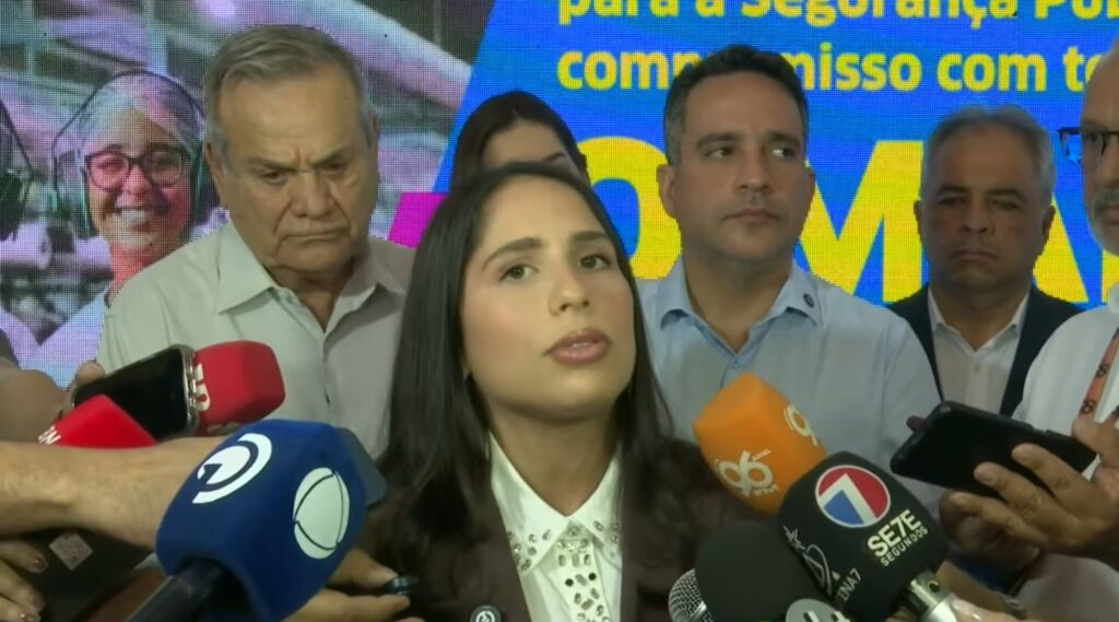 Secretária de Planejamento de Alagoas, Paula Dantas, dá detalhes de concurso e contratações