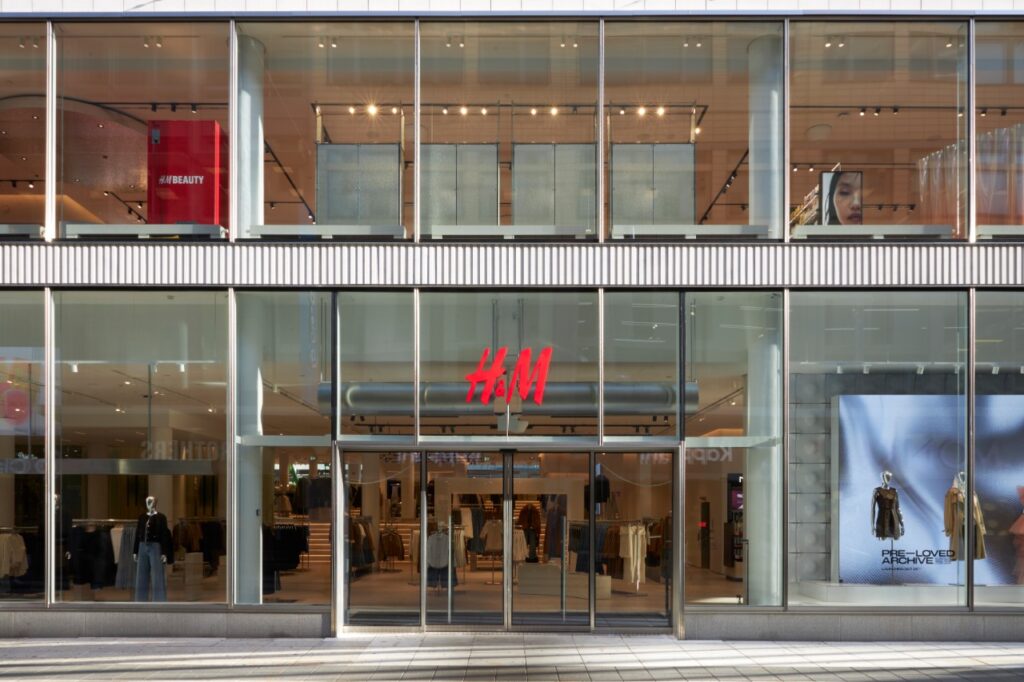 H&M, grupo de moda sueco, mira abrir lojas em shoppings do Nordeste em 2026