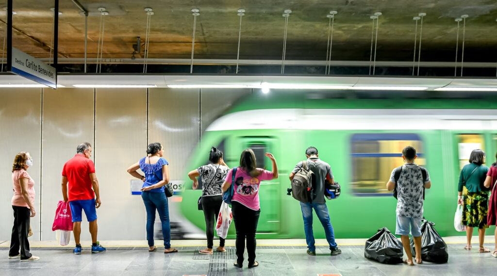 Requalificação de linhas do metrô de Fortaleza é um dos projetos aprovados pelo BNDES