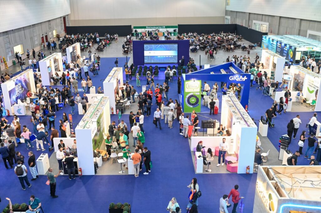 Data centers e soluções de rede atraem atenção de investidores durante o Abrint Nordeste, reforçando o potencial econômico do estado - Foto: Divulgação