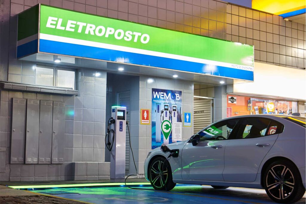 eletroposto carro elétrico