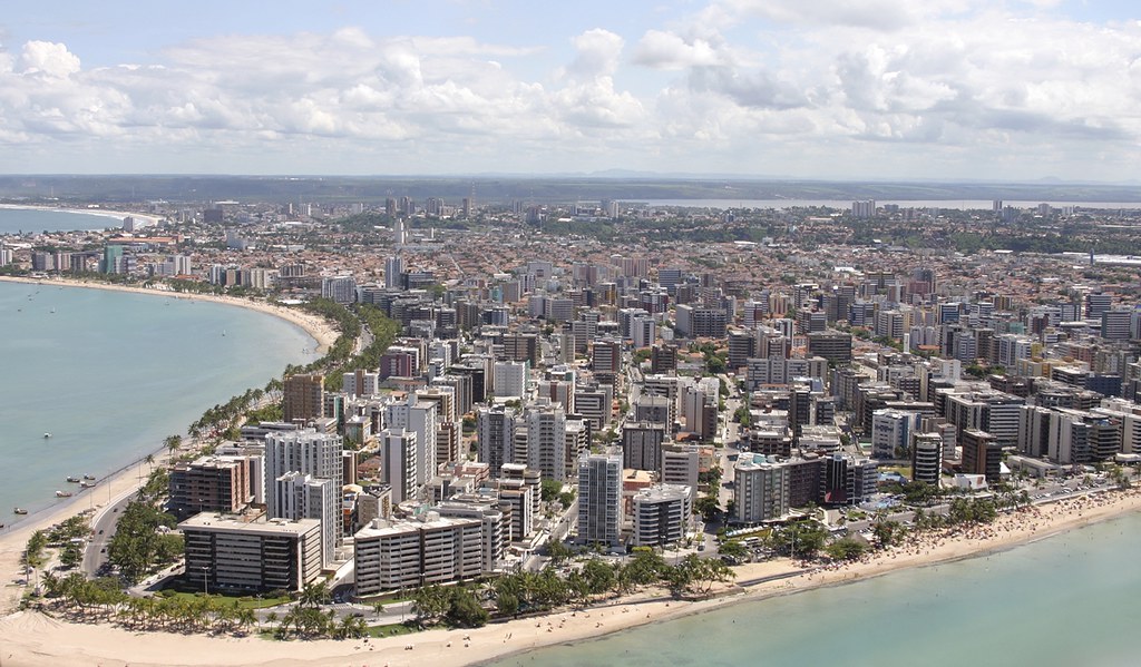 anúncio de obras para Maceió e região