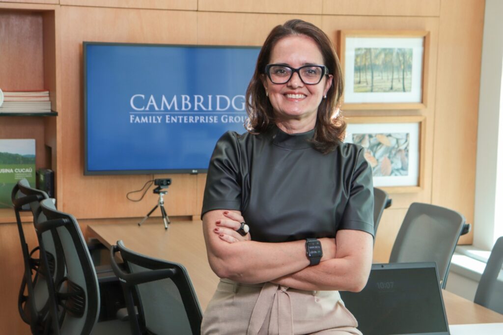 Elane Cabral