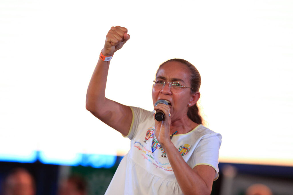 Ex-senadora Heloísa Helena