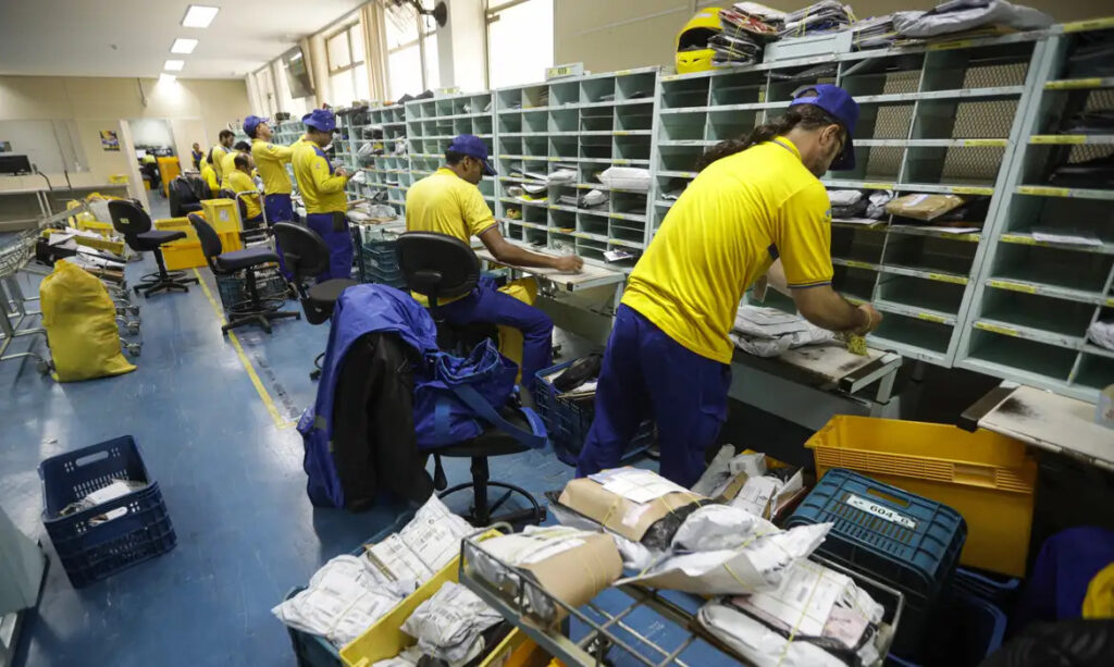agências dos Correios plano de recuperação demissão voluntária fechamento